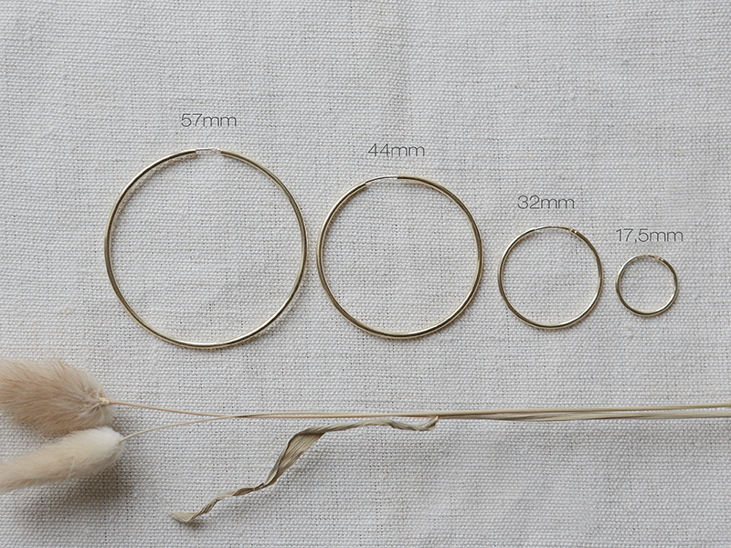 Minimalist hoop earrings “Franka”