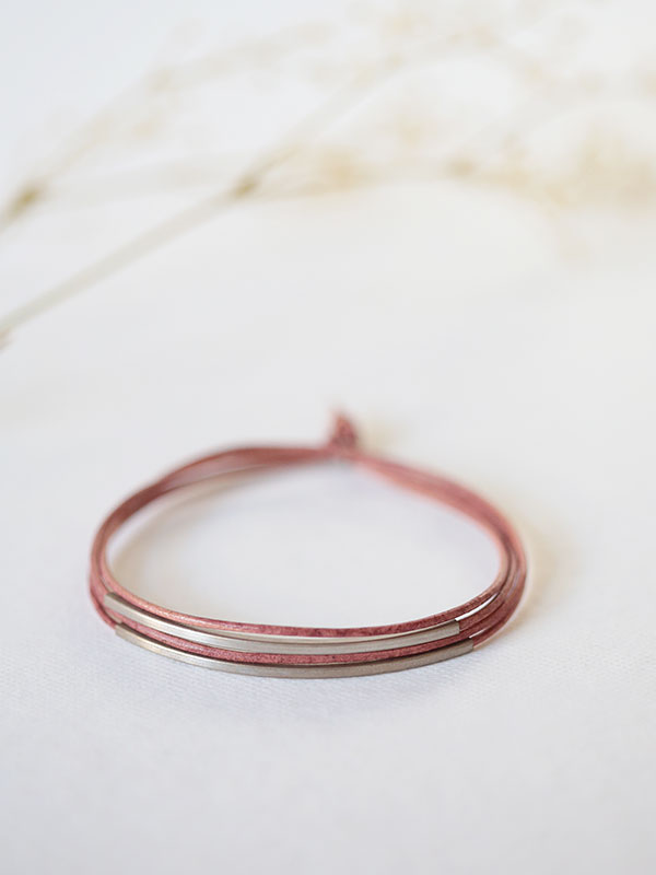 Leather bracelet &quot;Tingval&quot; 